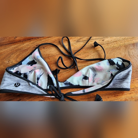 Lululemon 2 piece swim wear - Picture 11 of 11